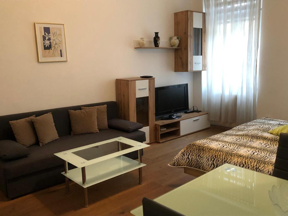 Green Apartment Вена Экстерьер фото