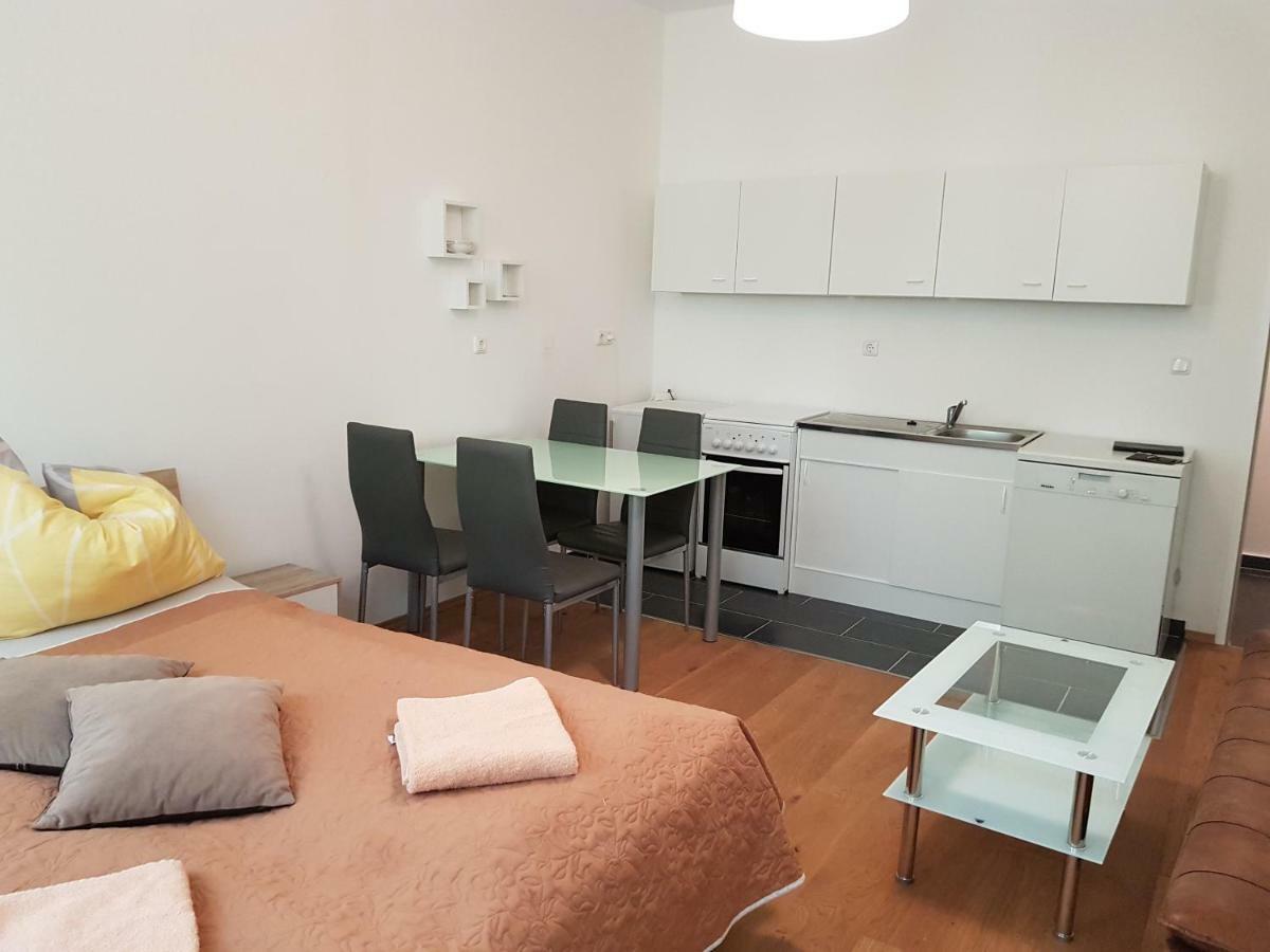 Green Apartment Вена Экстерьер фото